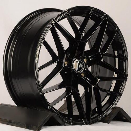 Диск Makstton MST718 7,5x17 5*114,3 Et:35 Dia:73,1 piano black