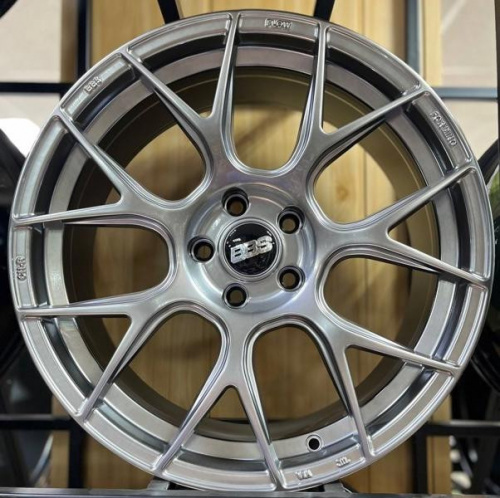 Диск Replica Stuttgart ANZ7107 7,5x18 4*100 Et:35 Dia:67 HB
