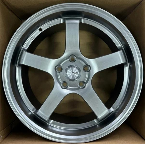 Диск FF F1331 8,5x19 5*114,3 Et:35 Dia:67,1 HB