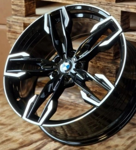 Диск KoKo Kuture YF5718 9,5x20 5*112 Et:40 Dia:66,45 BKF