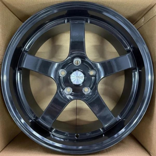 Диск FF F1331 8,5x19 5*114,3 Et:35 Dia:67,1 HB